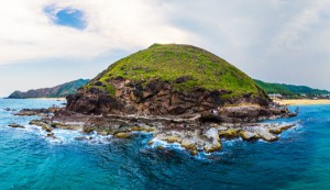 Ghềnh đá Hoài Hải: Điểm đến hoang sơ níu chân du khách tại Bình Định