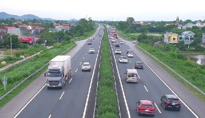 Đường bộ cao tốc Quy Nhơn-Pleiku dài 180km sẽ được đầu tư trước năm 2030